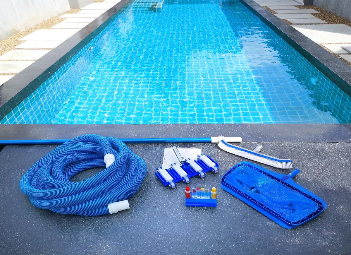 Pourquoi j'ai du sable dans la piscine & comment le retirer ?