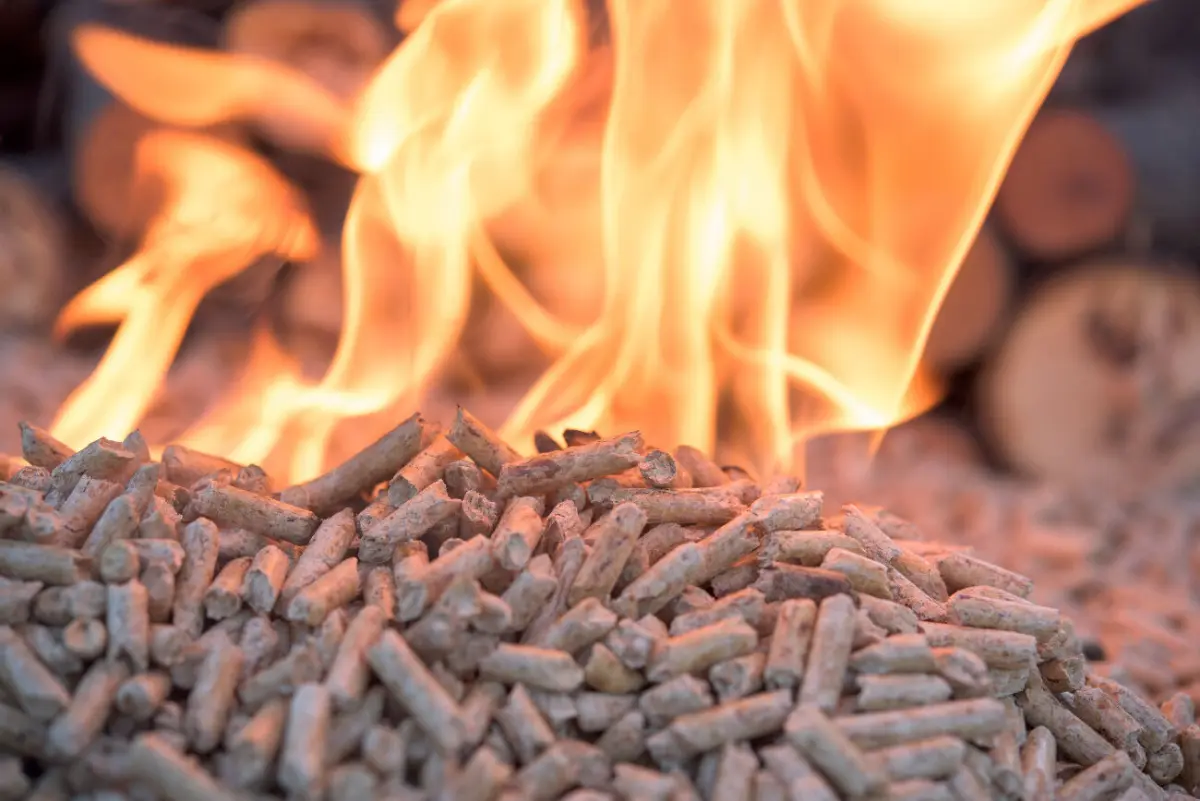 Poêle de masse : tout savoir sur ce poêle qui chauffe longtemps