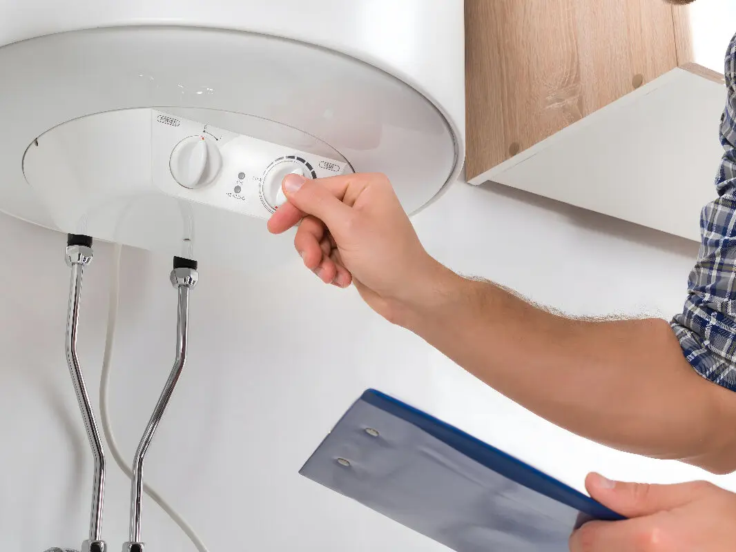 Réglage du thermostat du chauffe-eau de 1 à 5 : tout savoir