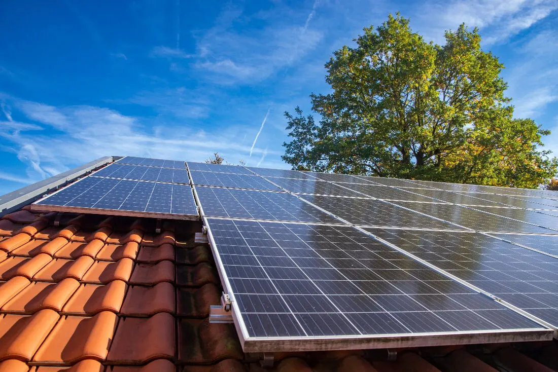 2 devis réels de panneaux solaires photovoltaïques pour bien budgéter