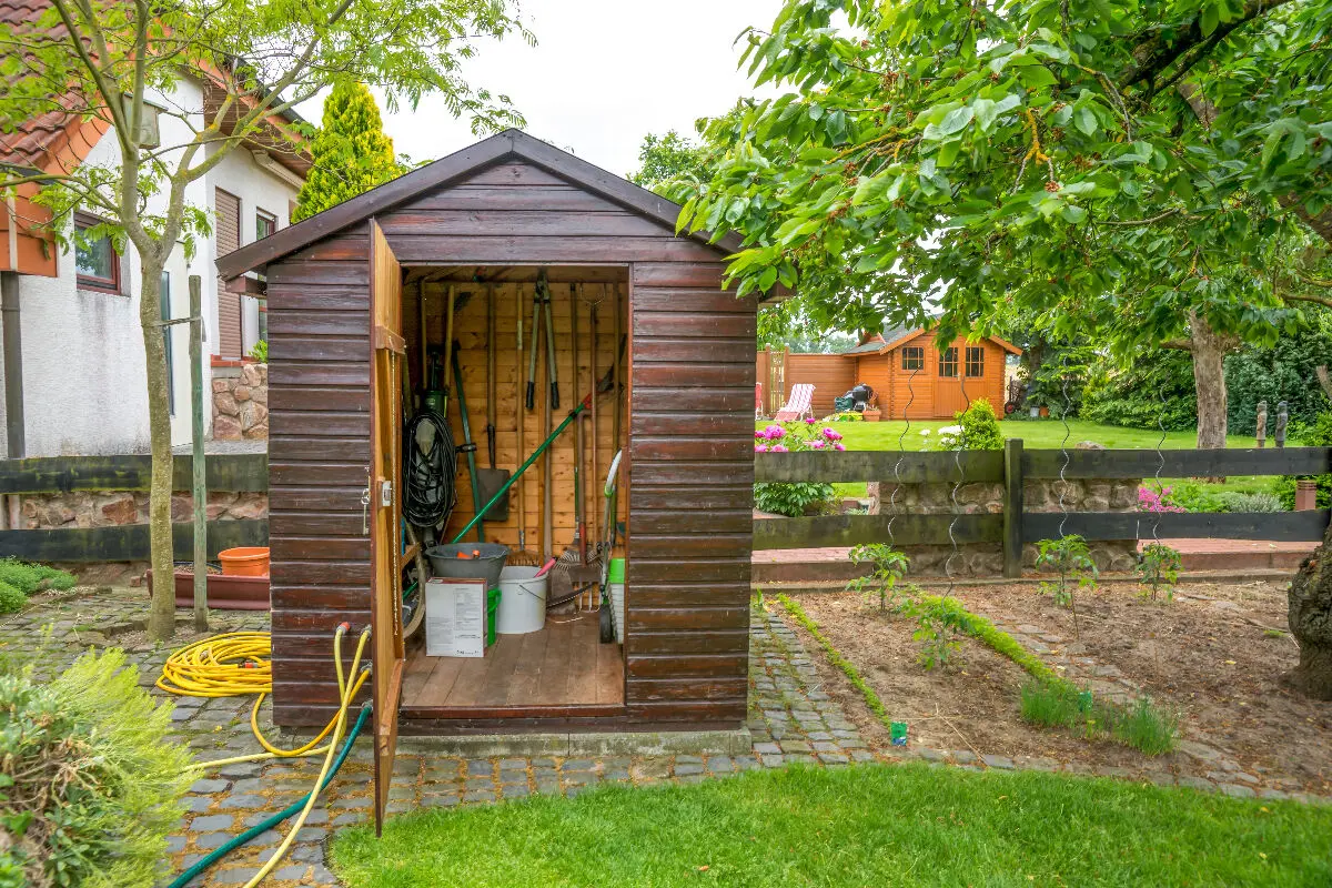Rangement outils de jardin : 5 idées géniales à copier