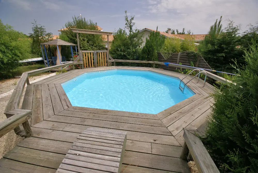 7 idées d'aménagement pour sublimer votre piscine hors sol