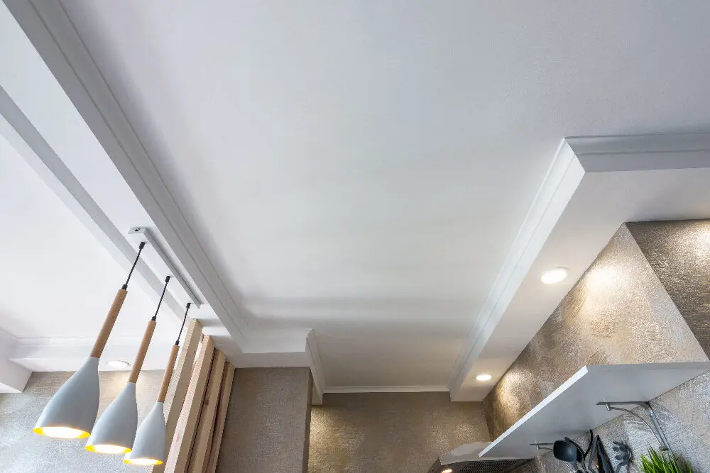 Faux plafond : les types, prix détaillés & pose par un pro 👷