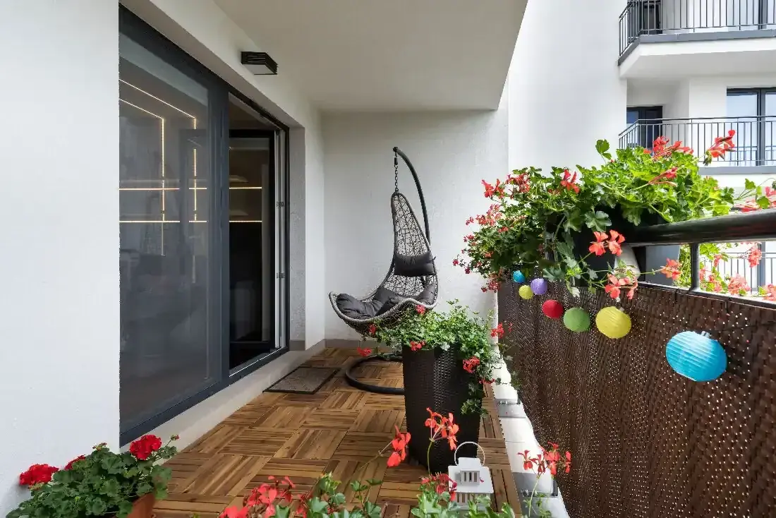Quel revêtement de sol choisir pour un balcon ? 6 solutions