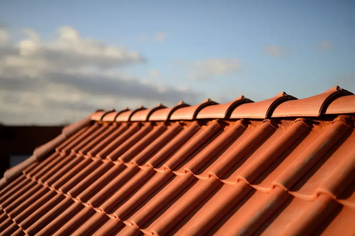 3 exemples de devis de faîtage 🏠 de toiture décryptés + conseils