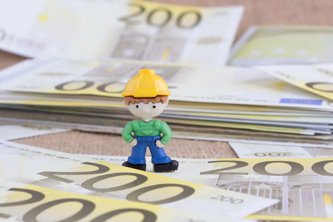 Salaire autoentrepreneur : combien gagne un artisan à son compte en 2026 ?